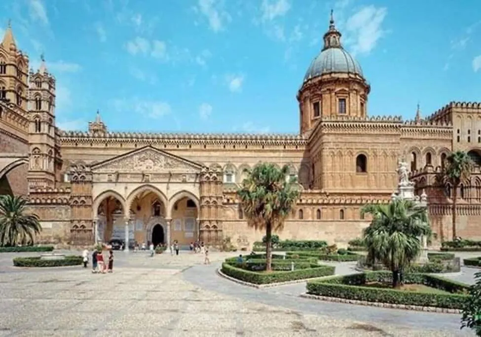 Appartamento Zisa House Casa Vacanze Palermo